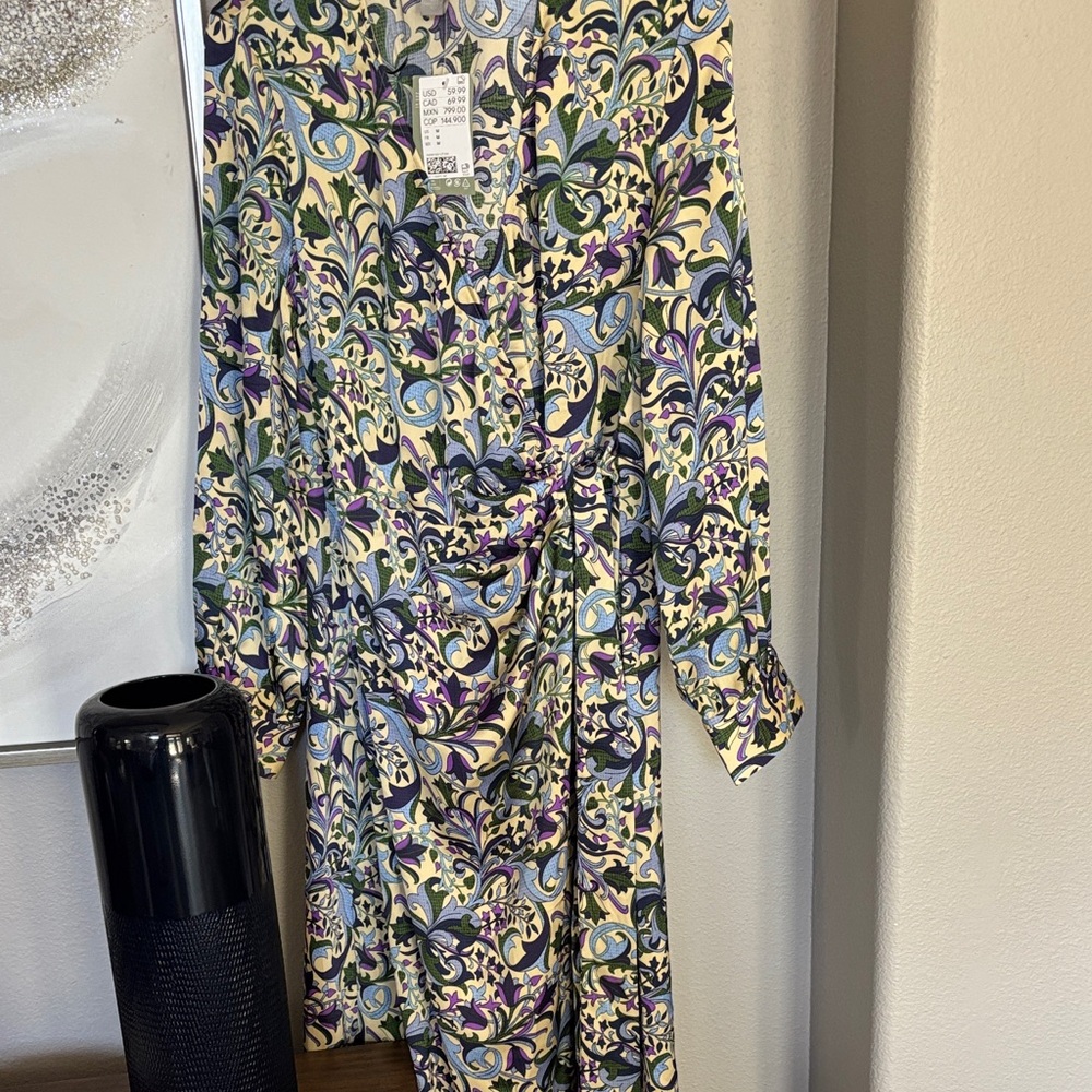 Nwt Zara Multicolor Long Sleeve Dress gorgeous colors - Picture 2 of 6